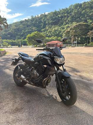 YAMAHA MT-07 ABS YAMAHA MT-07 ABS